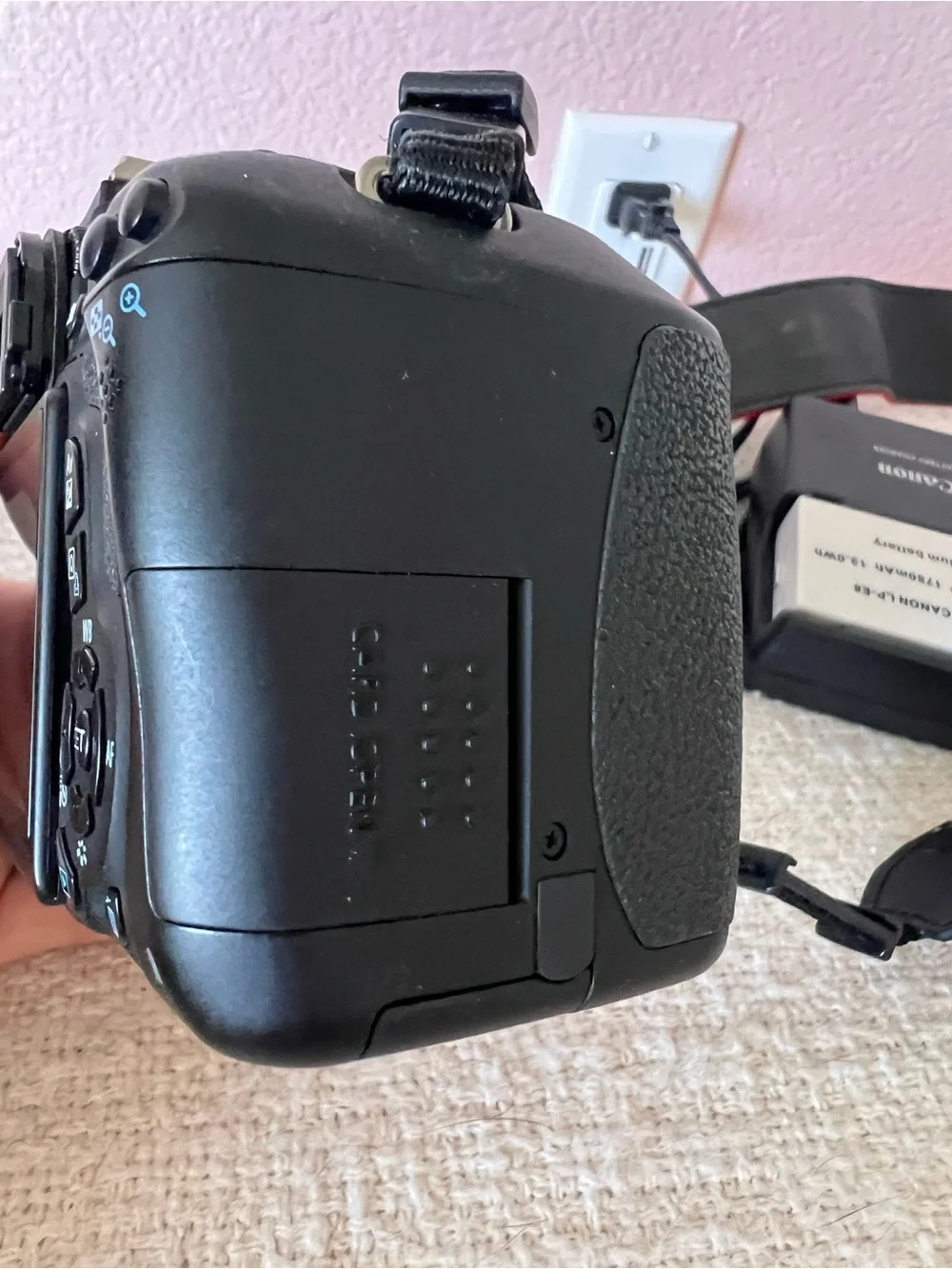 📸 Canon EOS Rebel T3i DSLR (Body Only) – Excellent Condition 📸